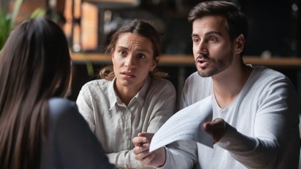 Conflit contrat d'assurance